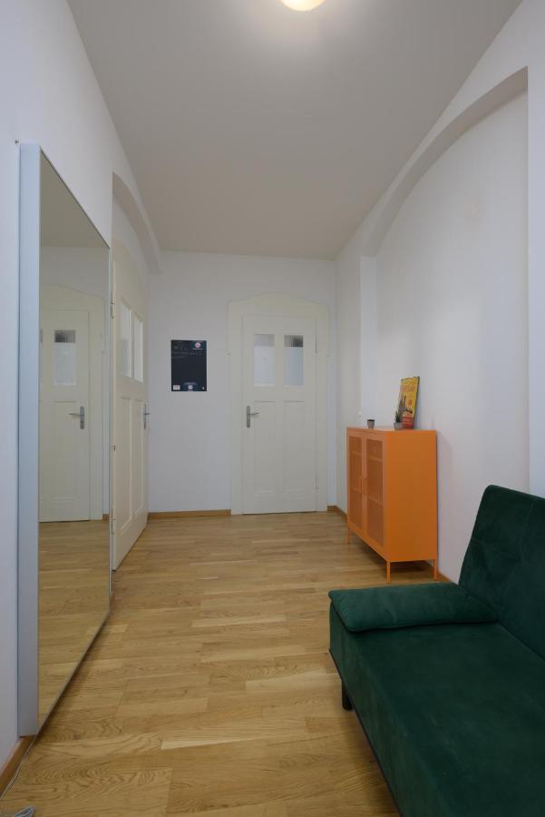 Arbio I Retro Apart Near Leipzig Hauptbahnhof المظهر الخارجي الصورة
